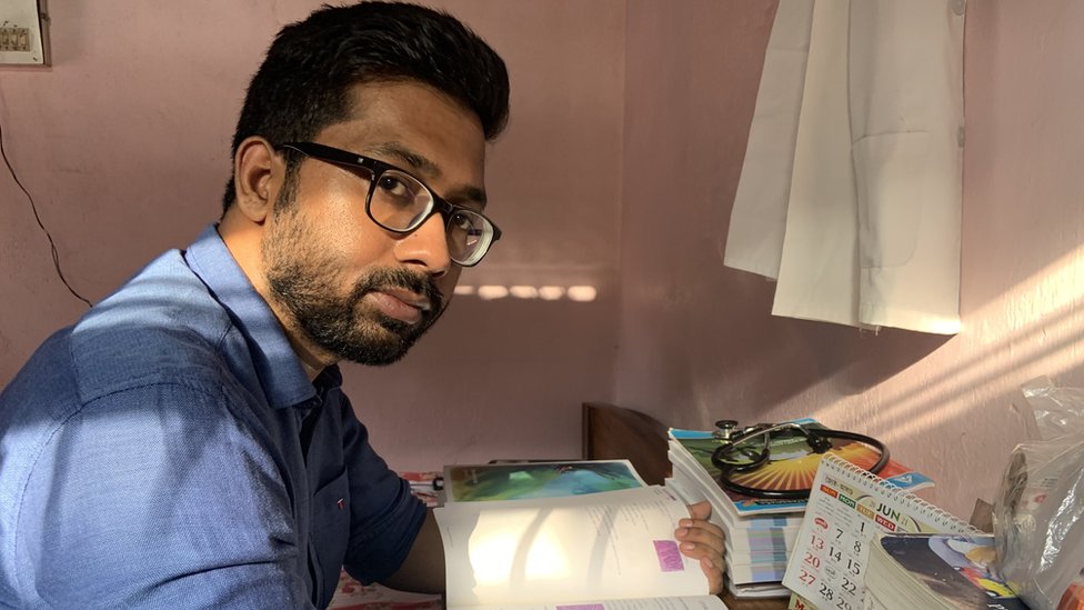 डॉक्टर सेउज कुमार सेनापति डॉक्टर सेउज कुमार सेनापति