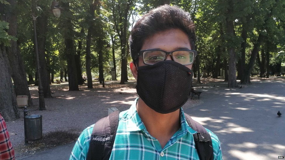 नदीम का कहना है कि वो सिर्फ कुछ दिन रुकने के लिए सर्बिया नहीं आए नदीम का कहना है कि वो सिर्फ कुछ दिन रुकने के लिए सर्बिया नहीं आए