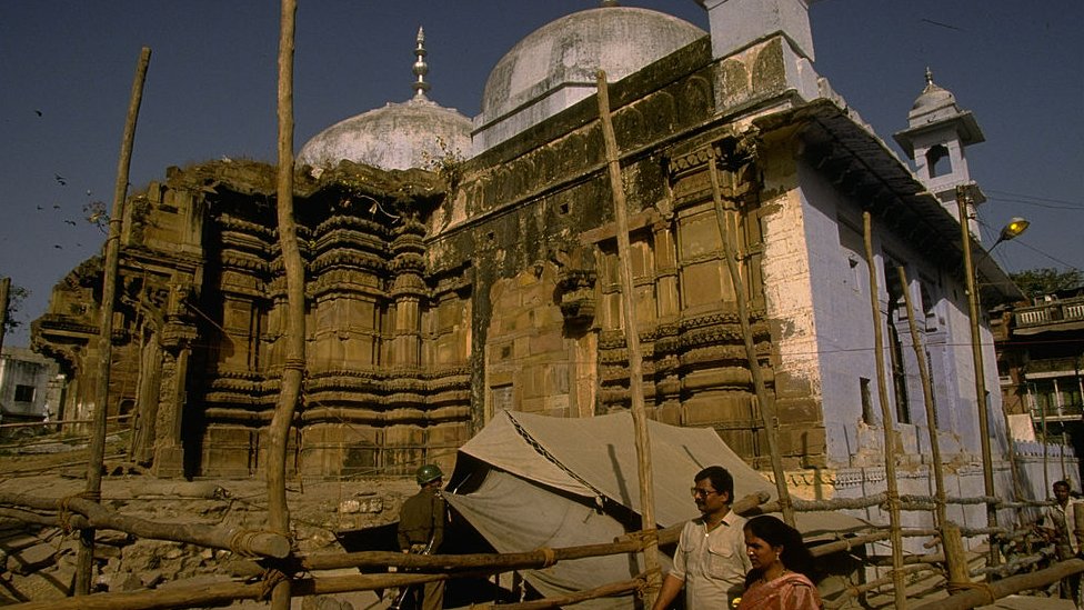 ज्ञानवापी मस्जिद ज्ञानवापी मस्जिद