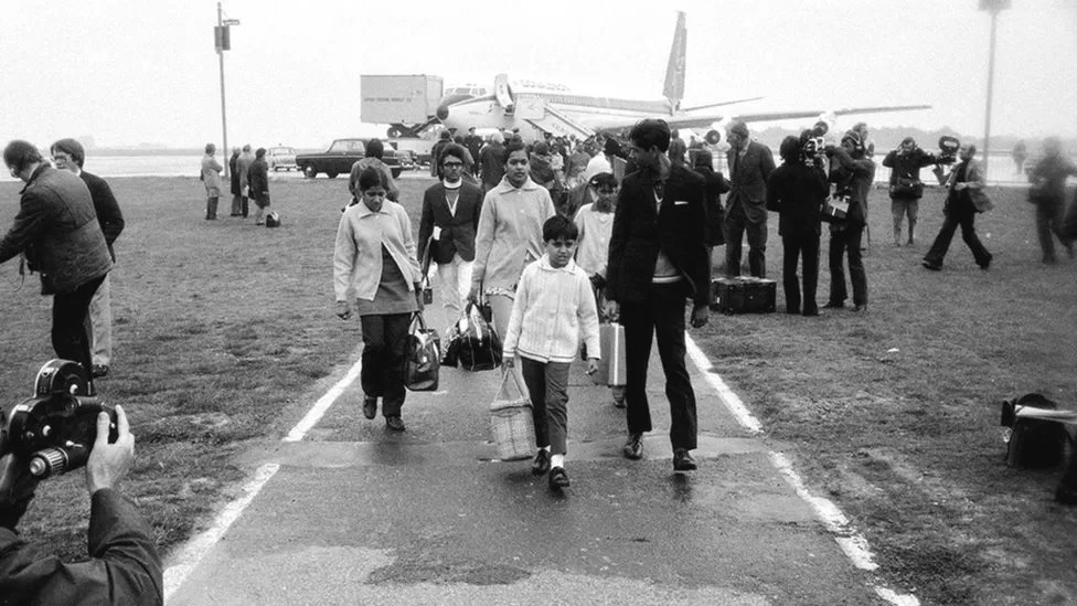 1972 में यूगांडा से आते एशियाई मूल के लोग 1972 में यूगांडा से आते एशियाई मूल के लोग