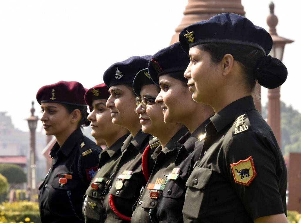 महिला आर्मी अधिकारी महिला आर्मी अधिकारी
